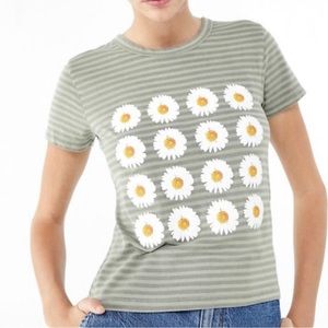 Urban Outfitter’s Truly Madly Deeply Daisy Tee